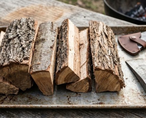 Que madeira usar para fazer churrasco?